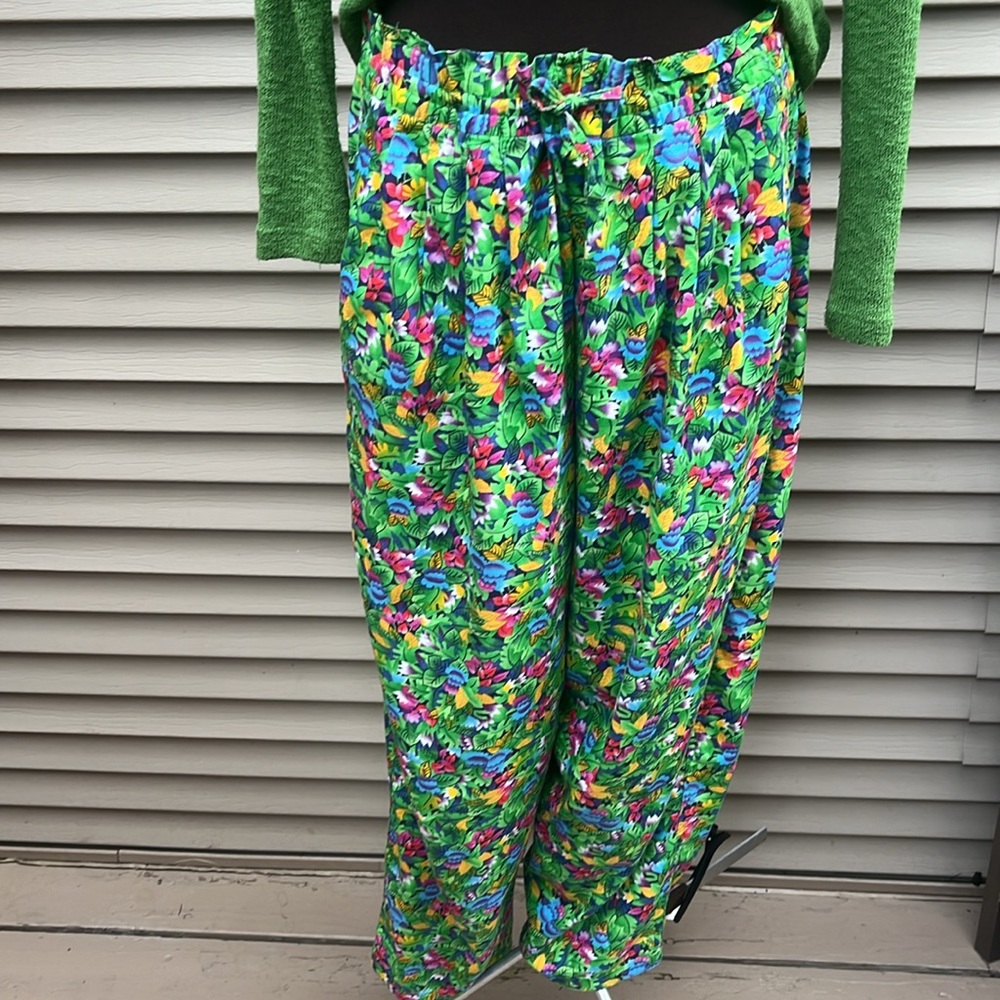 Liz Sport cotton colorful high waist pants size L, adding free matching sweater - Picture 4 of 10